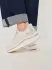 Sneakers beige modello Step In
