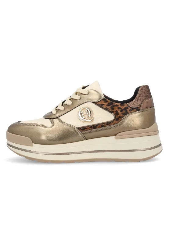 Sneakers con suola alta